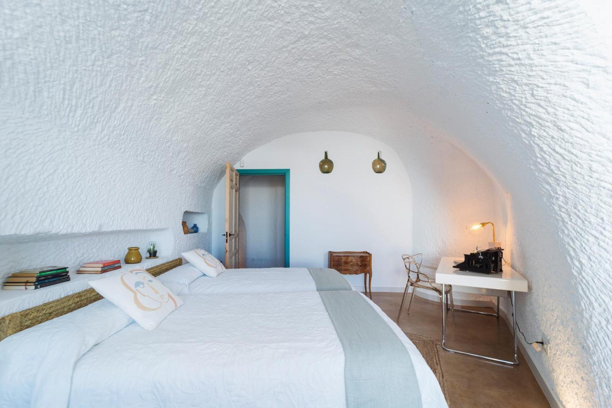 Cuevas De Kabila Villa Benalua de Guadix ภายนอก รูปภาพ