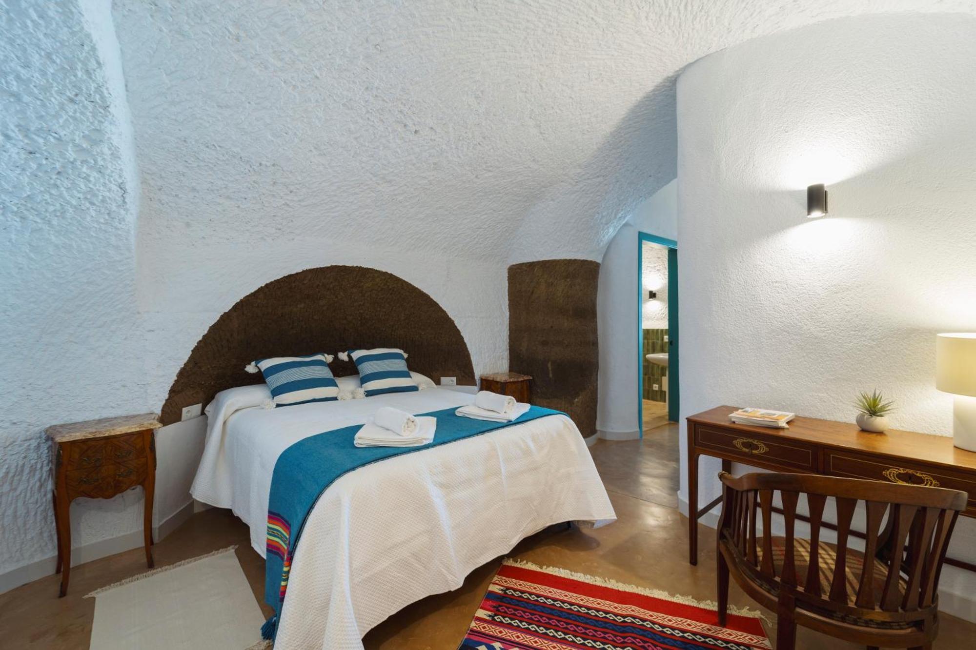 Cuevas De Kabila Villa Benalua de Guadix ภายนอก รูปภาพ